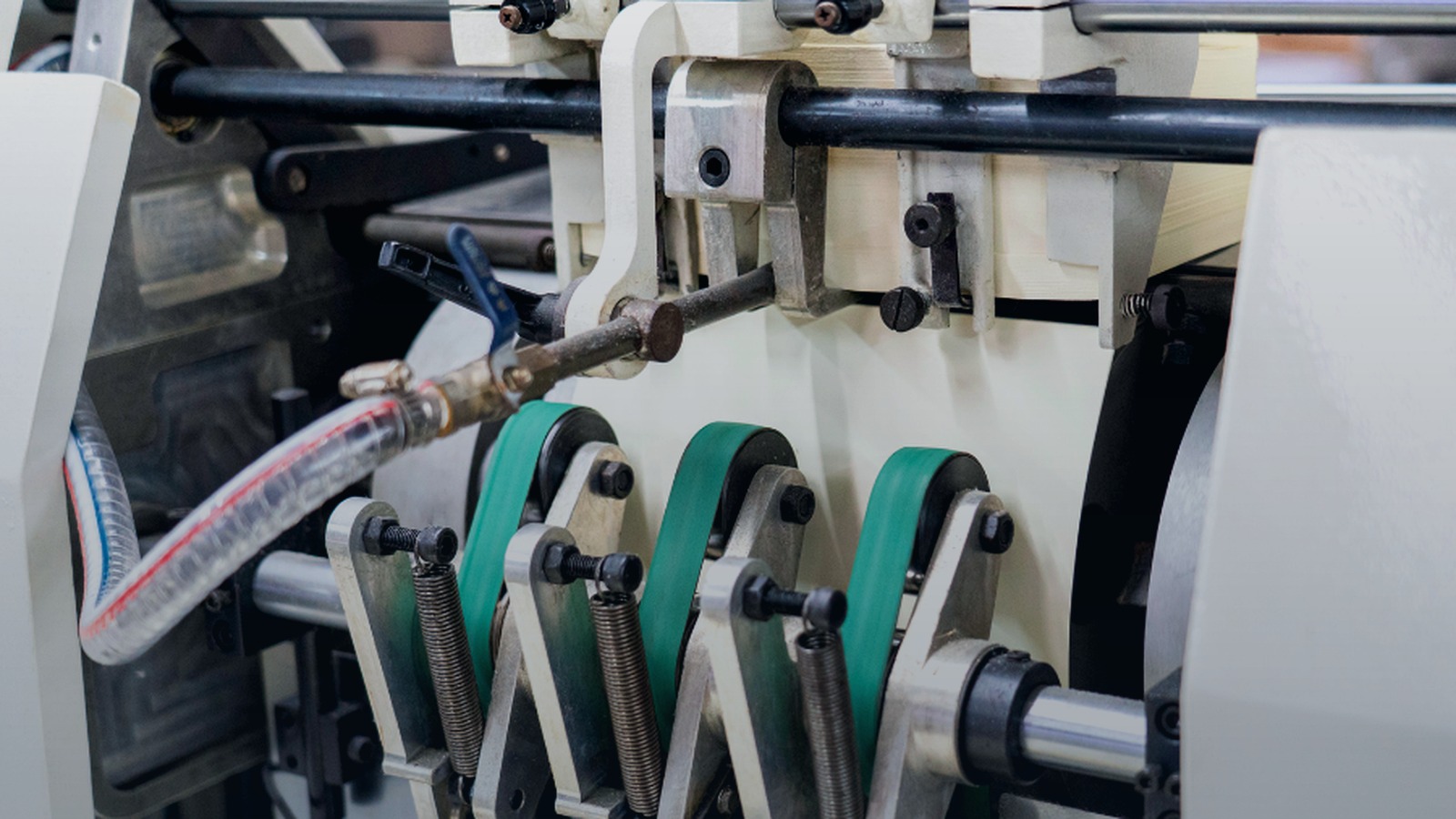 We Combine Product Understanding With Stable Factory Execution.